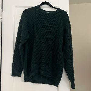 aritzia sunday best peggy sweater (dark green)
